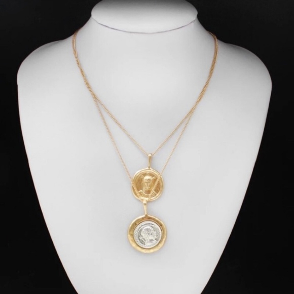 Coin 🪙 Vintage Double Chain Layered Necklace - Picture 6 of 7